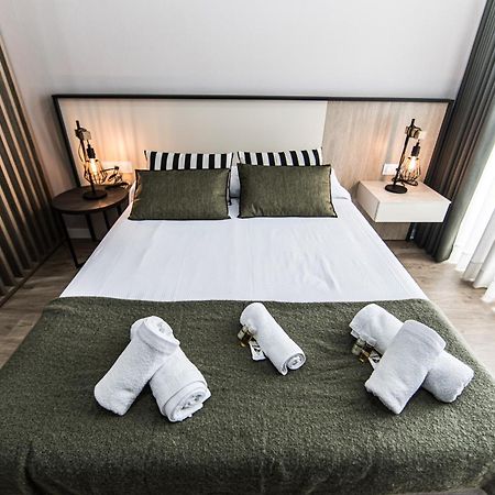 Apartamentos Luxury En San Juan Бадахос Екстериор снимка